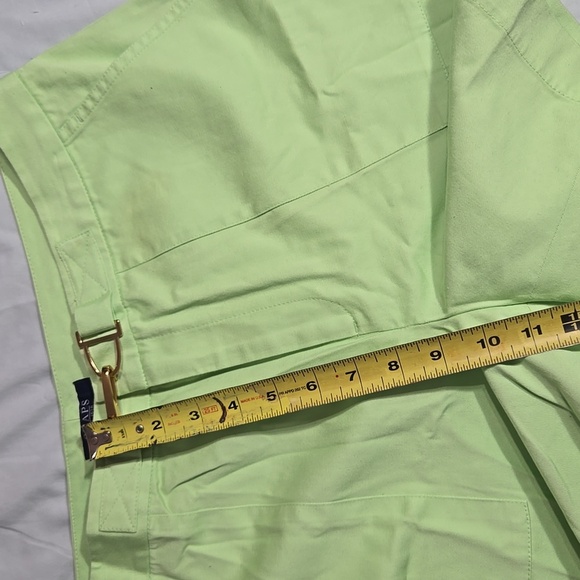 Chaps Malibu Somerset Green Shorts NWT Sz 12 Gold Buckle - Picture 10 of 10